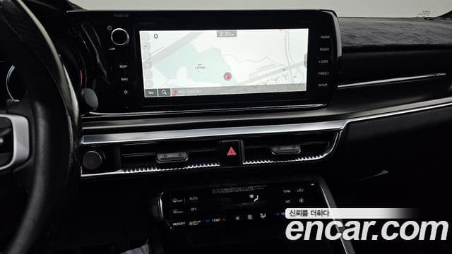 Kia K5 гибрид 3세대 Signature, 2023 15