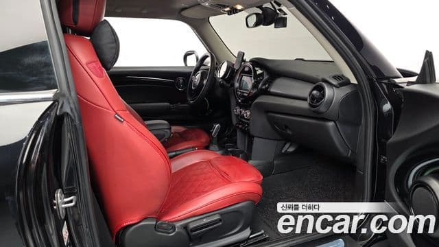 Mini Cooper 3세대, 2020 10