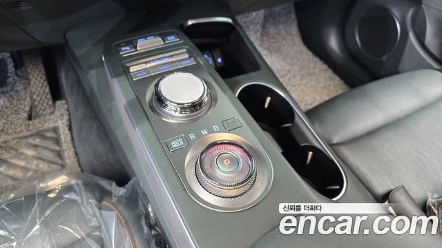 Genesis GV70, 2021 9