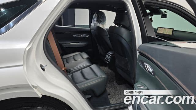 Genesis GV70, 2021 12