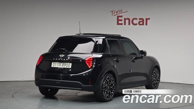 Mini Cooper S 4세대 5도어 favored, 2025 2