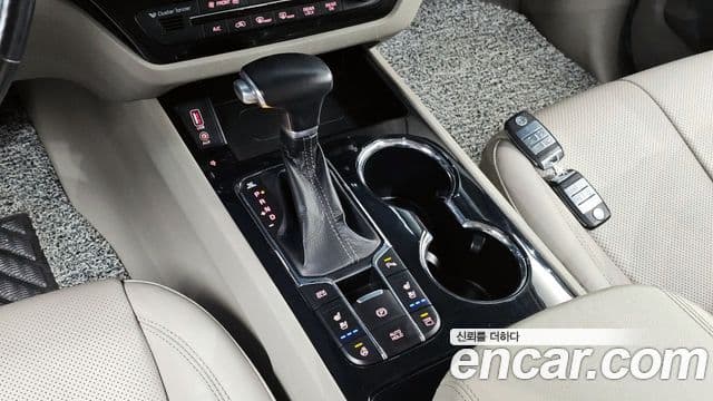 Kia The / новый New Carnival Special, 2019 9