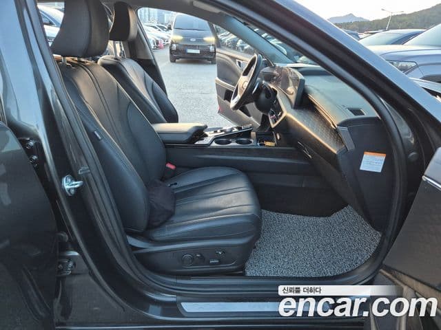 Kia K8 гибрид Noblesse, 2023 11