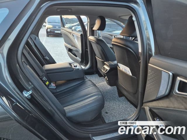 Kia K8 гибрид Noblesse, 2023 13