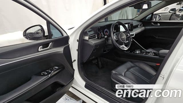 Kia K5 3세대 Prestige, 2023 10