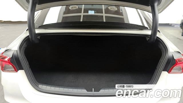 Kia K5 3세대 Prestige, 2023 20