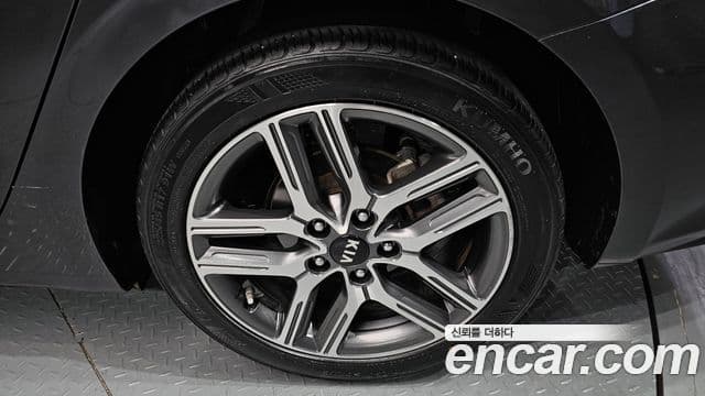 Kia All New K3 Luxury, 2020 все фото