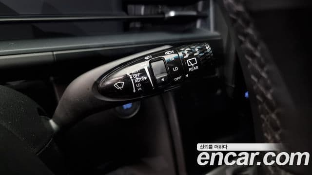 Hyundai Staria Modern, 2025 17