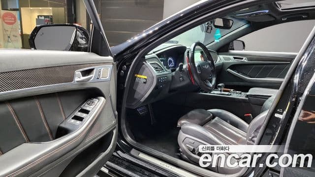 Genesis G80 Sport, 2017 11