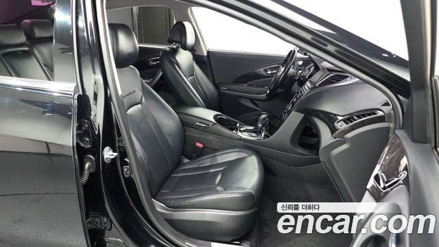 Hyundai Grandeur HG Modern, 2015 10