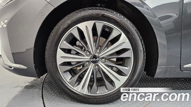 Kia K8 гибрид Special, 2024 все фото