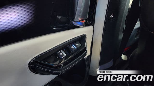 Kia Carnival 4세대 бензин 9인승 High Limousine(компания по спецнадстройкам), 2023 18