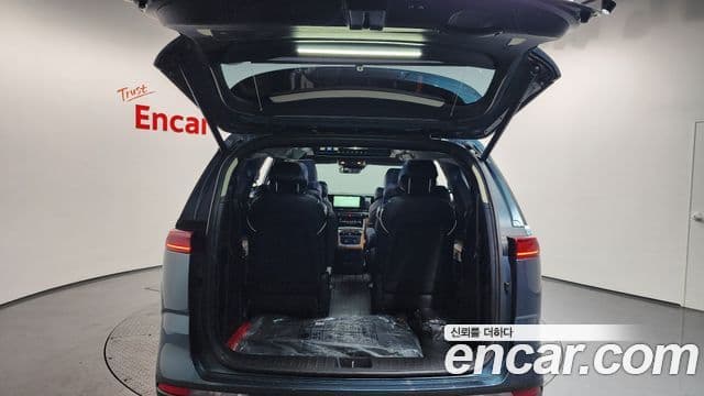 Kia Carnival 4세대 бензин 9인승 High Limousine(компания по спецнадстройкам), 2023 20