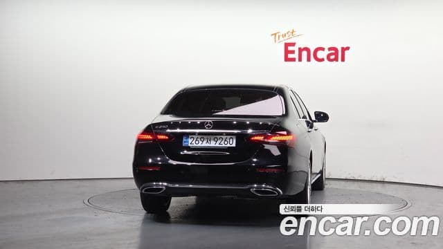 Mercedes-Benz E-класс W213 Exclusive, 2022 4