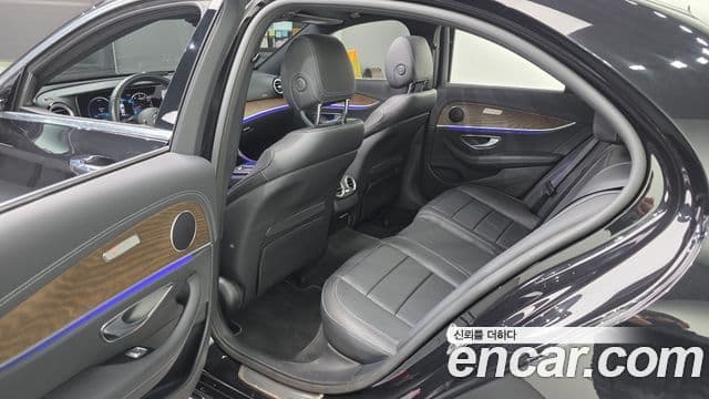 Mercedes-Benz E-класс W213 Exclusive, 2022 11