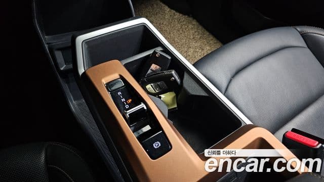 KG모빌리티(SsangYong) Torres EVX E7, 2024 9