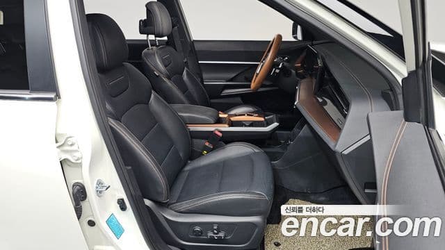 KG모빌리티(SsangYong) Torres EVX E7, 2024 11