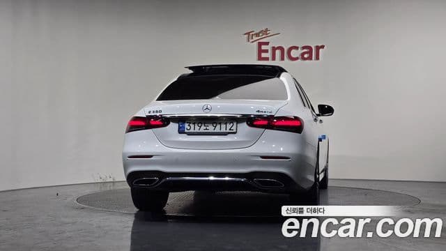 Mercedes-Benz E-класс W213 AMG Line, 2022 4