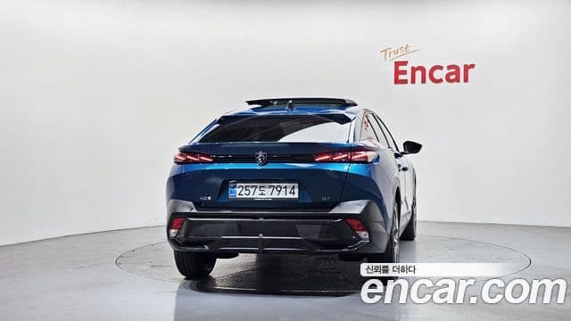 Peugeot 408 1.2 Pure Tech GT, 2025 4