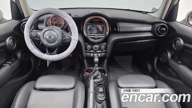 Mini Cooper D 3세대, 2017 7