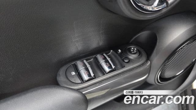 Mini Cooper D 3세대, 2017 17