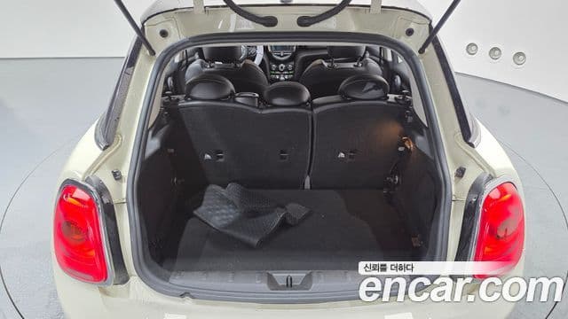 Mini Cooper D 3세대, 2017 20