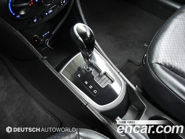 Hyundai Accent(новый кузов / новое поколение) Premier, 2012 9