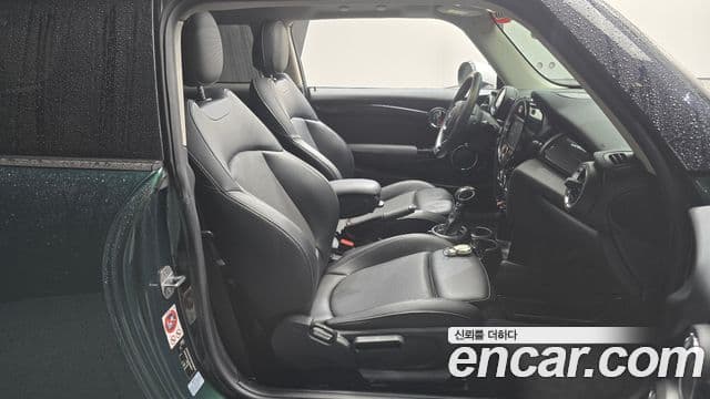 Mini Cooper D 3세대, 2017 10