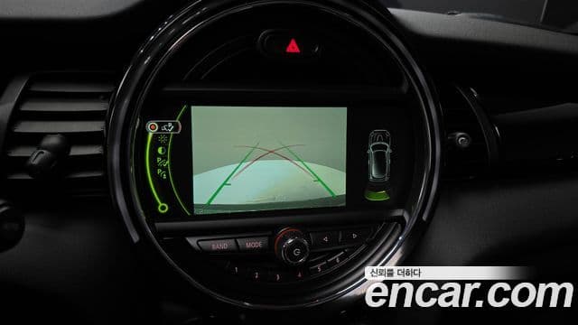 Mini Cooper D 3세대, 2017 15