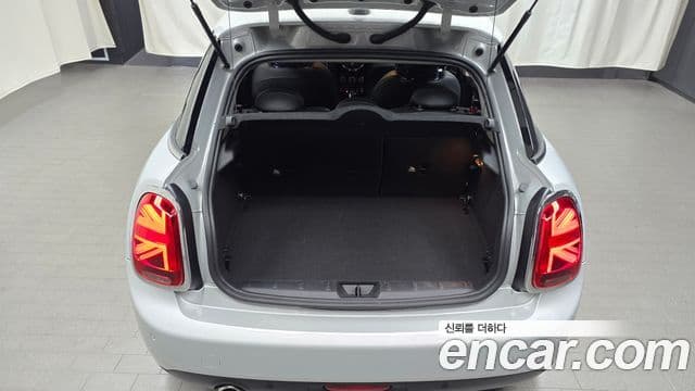 Mini Cooper 3세대, 2021 20