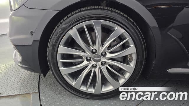 Genesis G80 Prestige, 2019 все фото