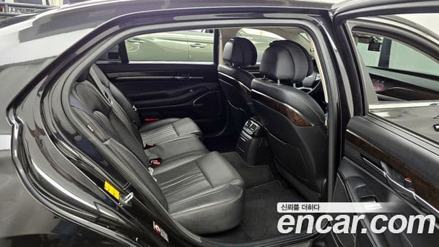 Genesis G90 Premium Luxury, 2019 12
