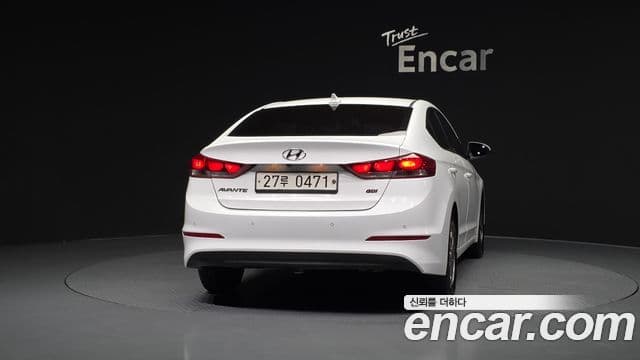 Hyundai Avante AD 1.6 GDI Smart, 2017 4