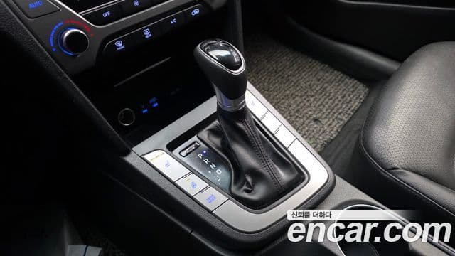 Hyundai Avante AD 1.6 GDI Smart, 2017 9