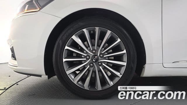 Kia All New K7 3.0 LPI Prestige (арендный автомобиль), 2018 все фото