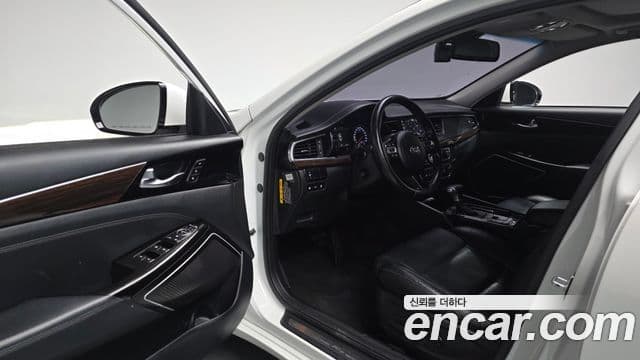 Kia All New K7 3.0 LPI Prestige (арендный автомобиль), 2018 11