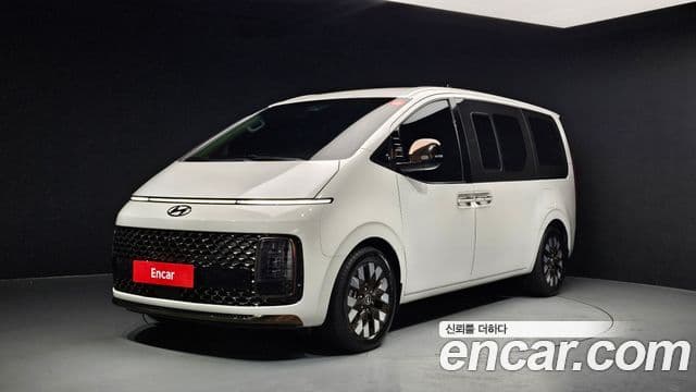 Hyundai Staria Inspiration, 2022 1