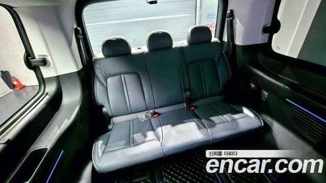 Hyundai Staria Inspiration, 2022 12