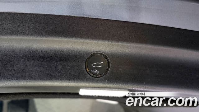 Tesla модель Y Long Range AWD, 2021 20