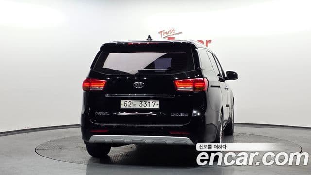 Kia All New Carnival President, 2018 4