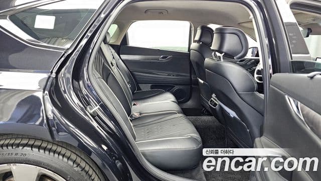 Genesis G80 (RG3) бензин 2.5 турбо AWD, 2021 12