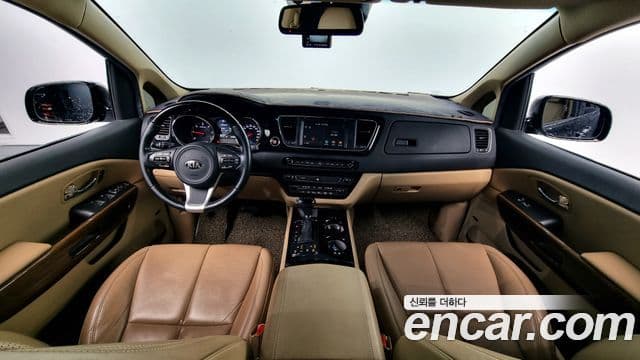 Kia All New Carnival President, 2016 7