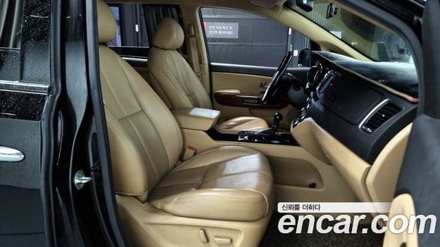 Kia All New Carnival President, 2016 10