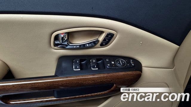 Kia All New Carnival President, 2016 20