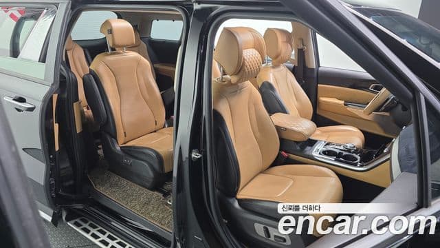 Kia Carnival 4세대 Signature, 2021 12