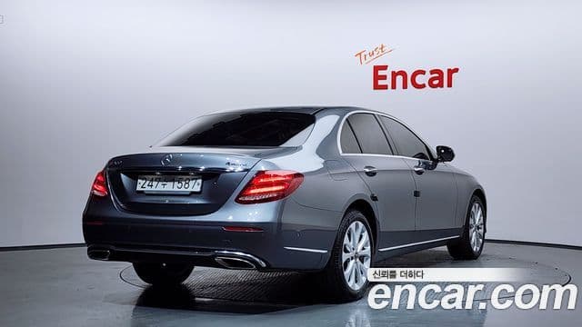 Mercedes-Benz E-класс W213 Exclusive, 2020 2