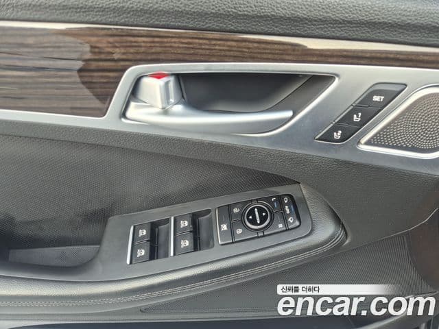 Genesis G80 Premium Luxury, 2018 15