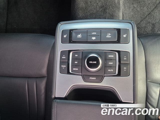 Genesis G80 Premium Luxury, 2018 18