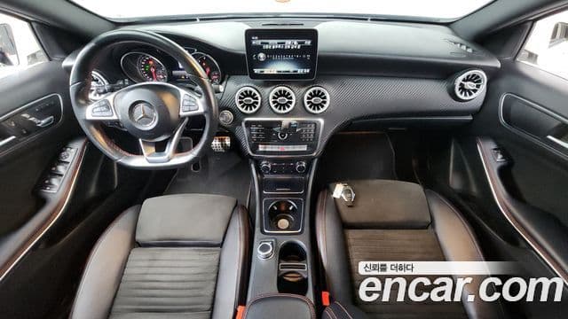 Mercedes-Benz A-класс W176 AMG Line, 2018 7