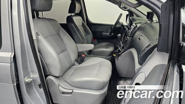 Hyundai Grand Starex Smart, 2017 10
